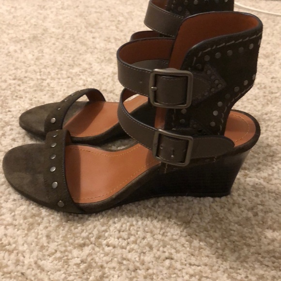 COACH WEDGES - Picture 7 of 16